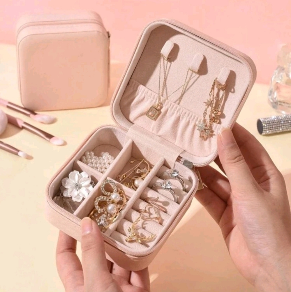 1pc Solid Color Jewelry Box, Modern Portable PU Plain Multifunction Jewelry